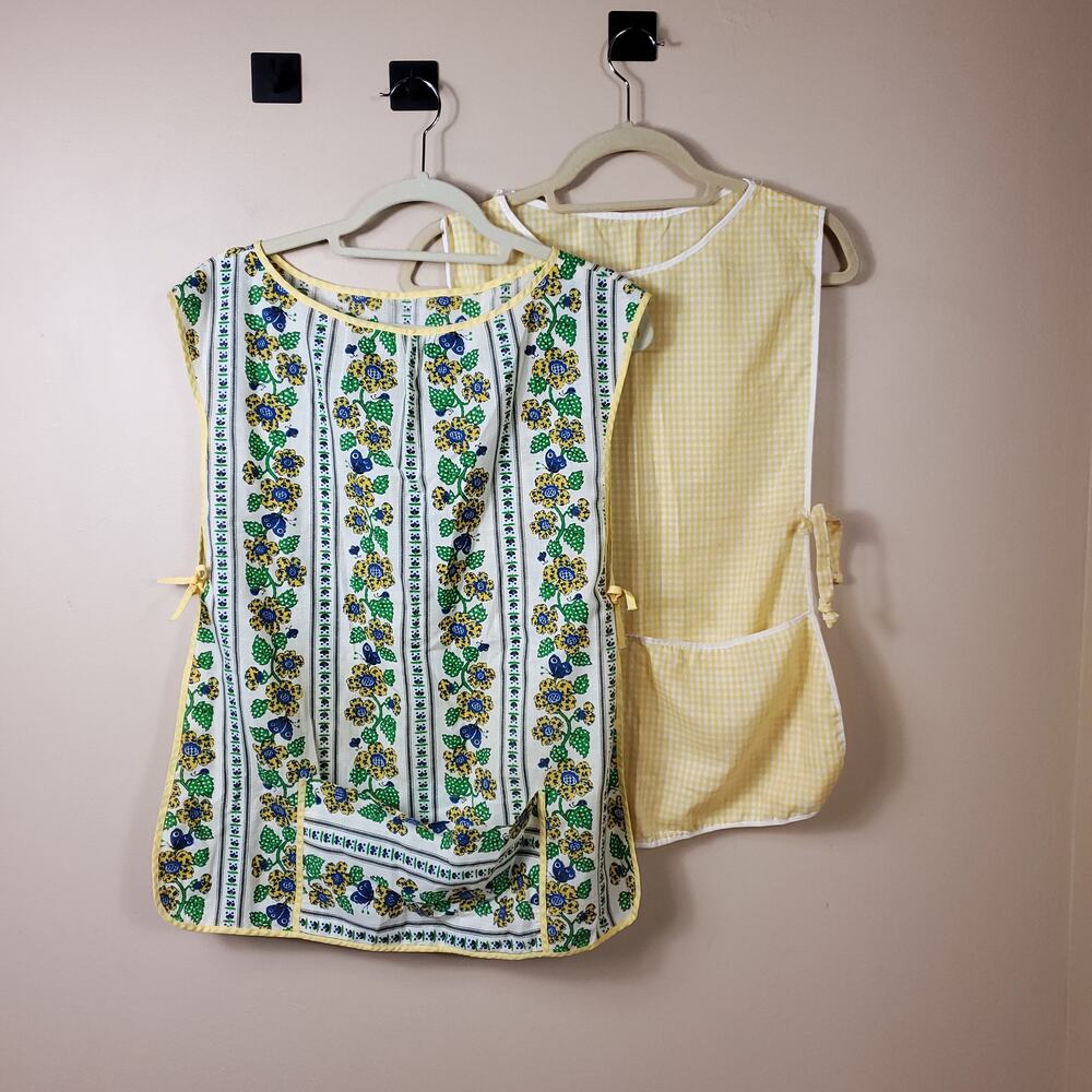 Vintge Bundle of Two Printed Tie Aprons One Size